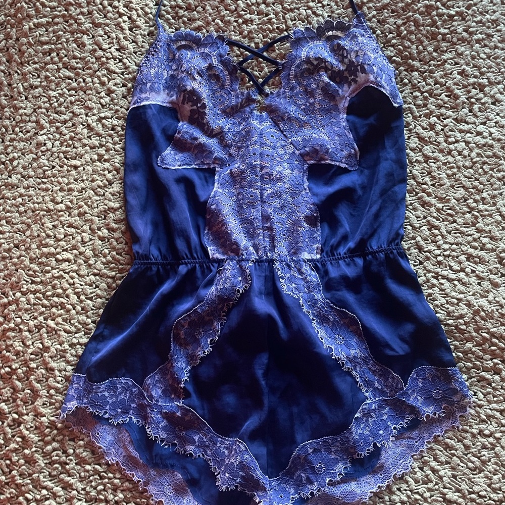 Victoria’s Secret: Romper
